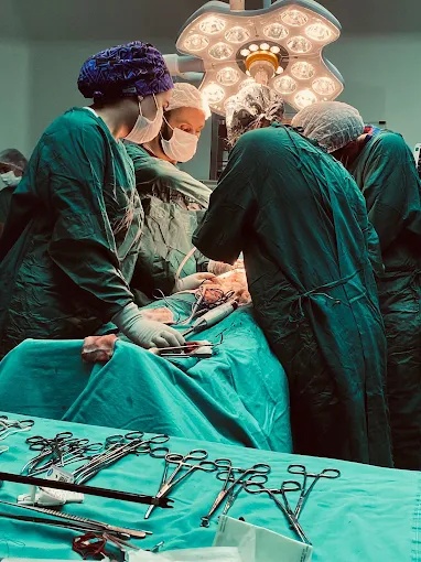 Op. Dr. Erol UÇANER