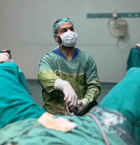 Op. Dr. Erol UÇANER